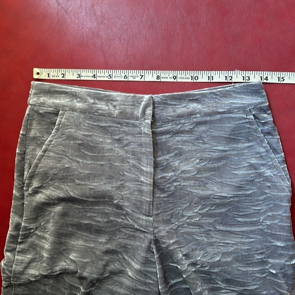 NWT* FOREVER 21 CRUSHED VELVET MID-RISE PANTS - Picture 4 of 6